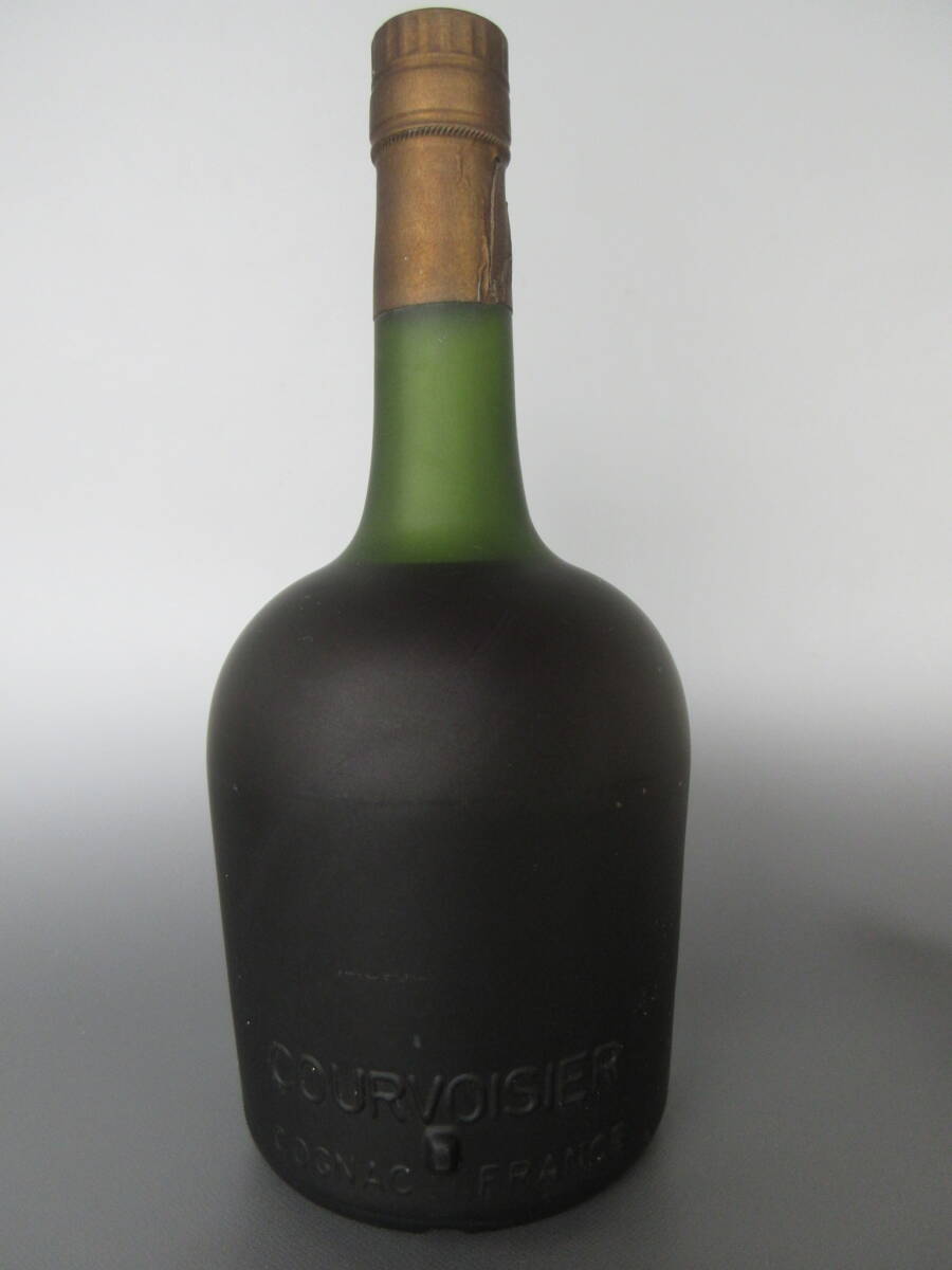 B28　古酒 未開栓【COURVOISIER クルボアジェ コニャック ナポレオン ブランデー 700ml 40％】　_画像2