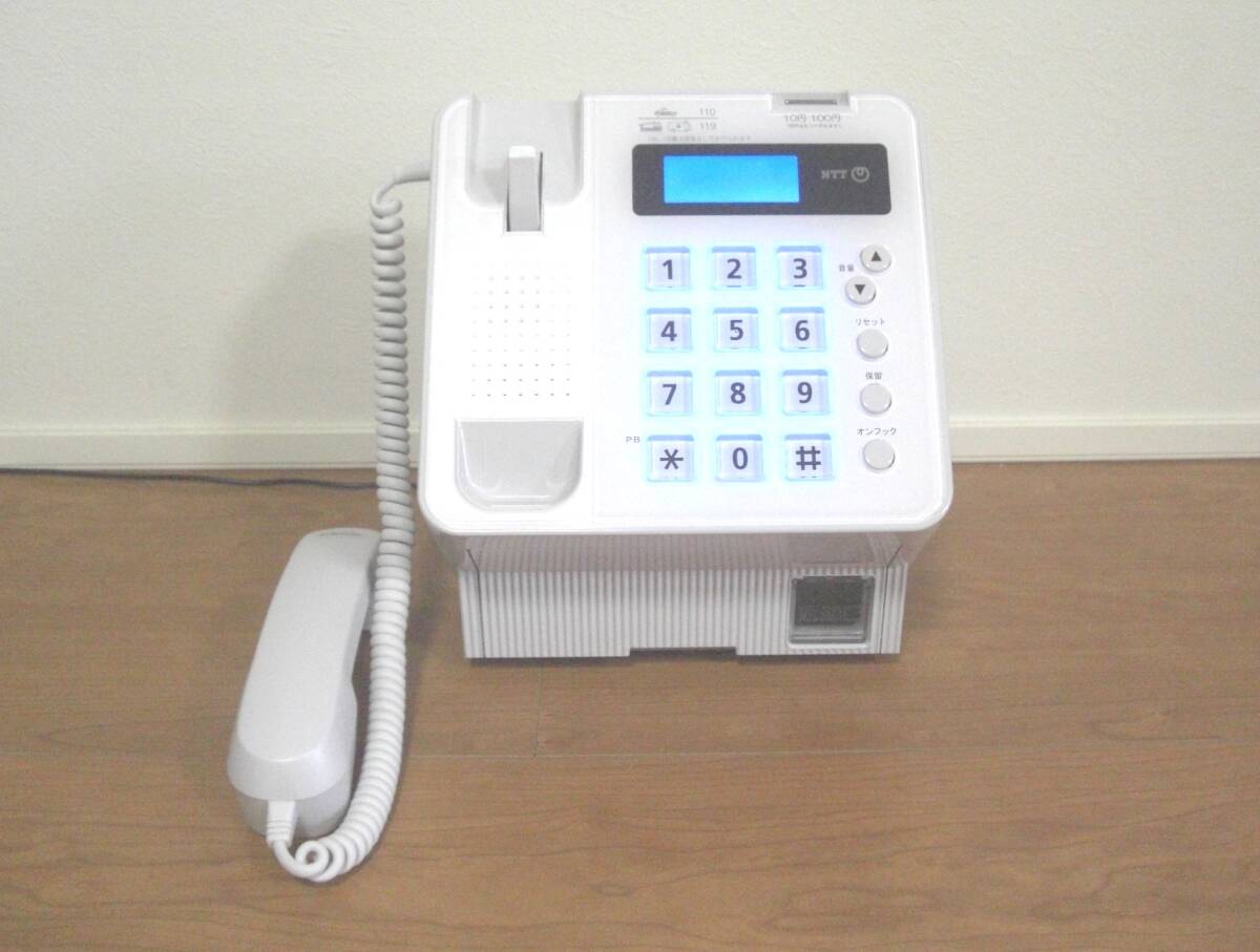 NTT PてれほんCⅡ 新古品 ≪約1年間の保証書あり≫ 未使用 NTT PてれほんCⅡ 新古品 ≪約1年間の保証書あり≫ 未使用