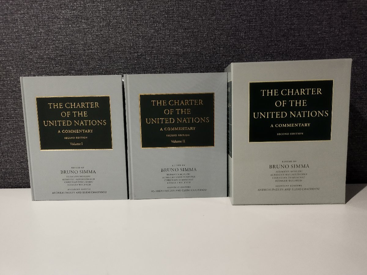 The Charter of the United Nations A commentary 国際連合憲章解説 2冊組 洋書/英語/国連/国際法/条約 ac04k(法律)|売買されたオークション情報、yahooの商品情報をアーカイブ公開 - オークファン 人文、社会 The Charter of the United Nations A commentary 国際連合憲章解説 2冊組 洋書/英語/国連/国際法/条約 ac04k(法律)|売買されたオークション情報、yahooの商品情報をアーカイブ公開 - オークファン 人文、社会