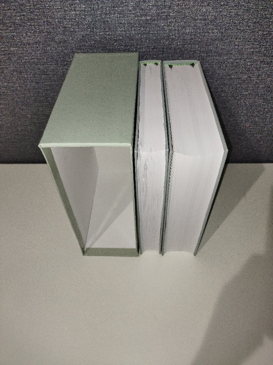 The Charter of the United Nations A commentary 国際連合憲章解説 2冊組 洋書/英語/国連/国際法/条約【 ac04k】 - 法律 The Charter of the United Nations A commentary 国際連合憲章解説 2冊組 洋書/英語/国連/国際法/条約【 ac04k】 - 法律