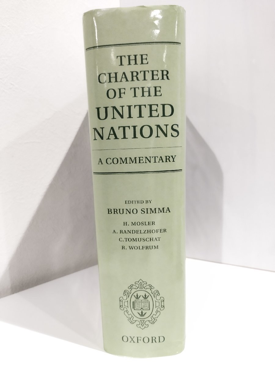 The Charter of the United Nations: A Commentary/国際連合憲章 解説 BrunoSimma/OXFORD/ 洋書/英語/国際連合憲章/国際条約【ac05c】 - 法律 The Charter of the United Nations: A Commentary/国際連合憲章 解説 BrunoSimma/OXFORD/ 洋書/英語/国際連合憲章/国際条約【ac05c】 - 法律