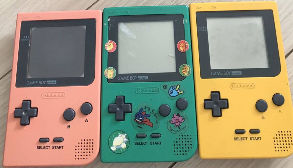 【動作確認済】　ゲームボーイポケット　GAMEBOY Nintendo 任天堂 ニンテンドー　訳あり　ジャンク　3台_画像1