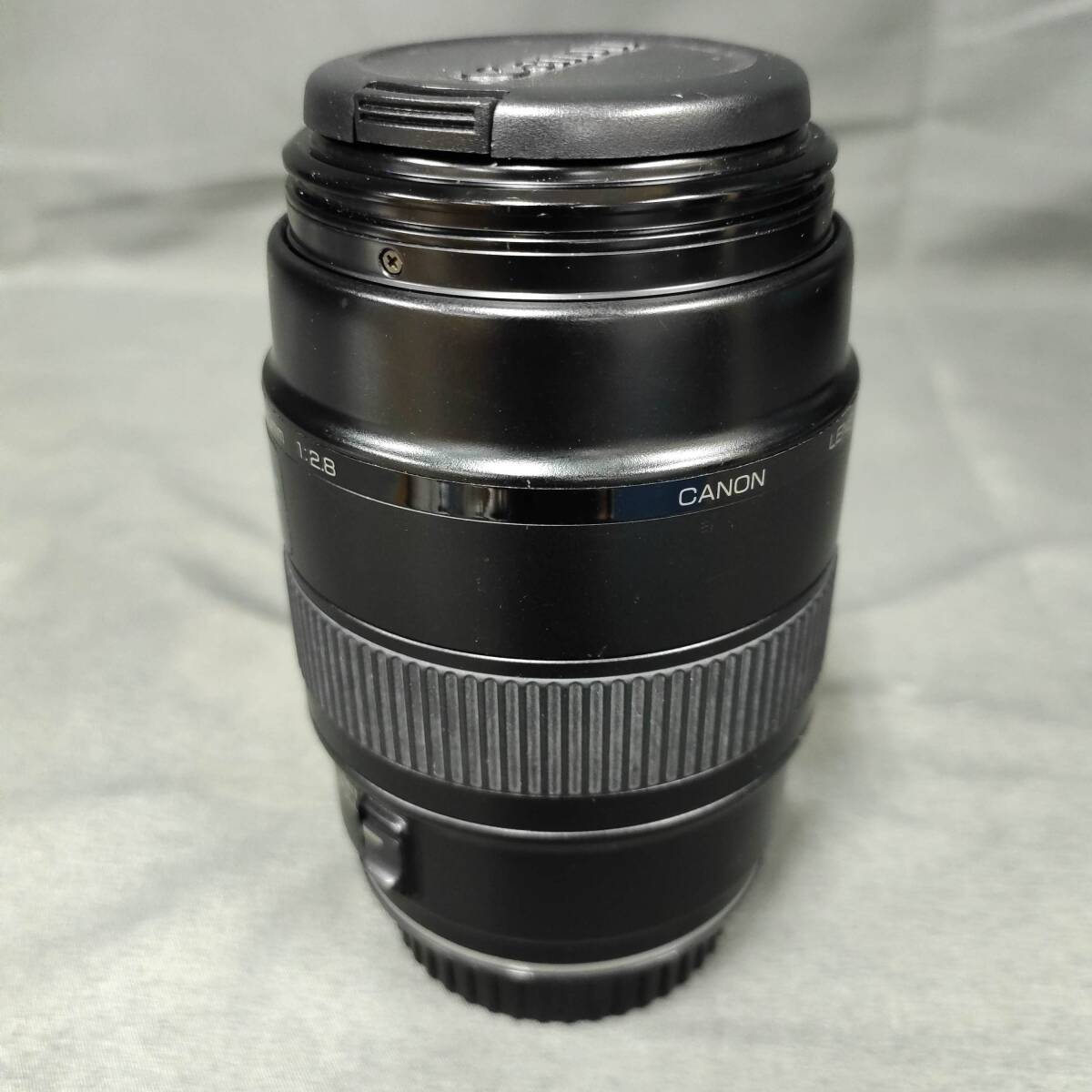 060424 263906-5 CANON EF 100mm 1:2.8 macro macro lens 