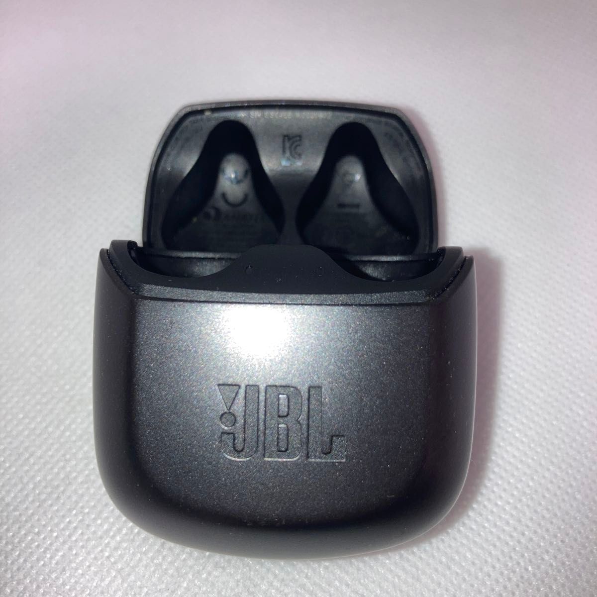 超美品　JBL CLUB PRO+ TWS 充電ケースのみ　充電器