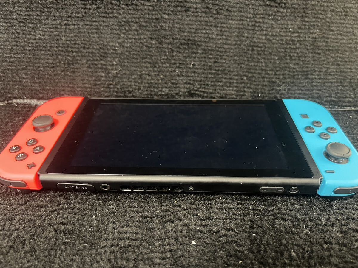◎ Nintendo Switch 新パッケージ ネオンブルー ネオンレッド [通電、動作確認済み] 任天堂 新モデルの画像2