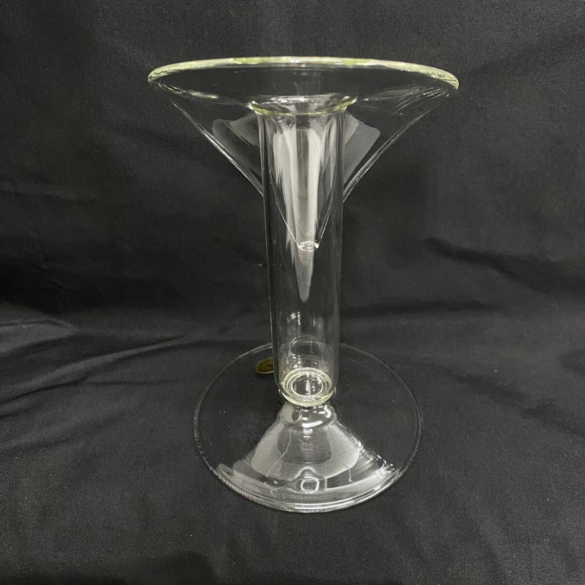 T28 ガラス製 Suffolk Studio Glass イングランド製 ハンドメイド ガラス フラワーベース 一輪挿し 花器 花瓶 インテリアの画像4