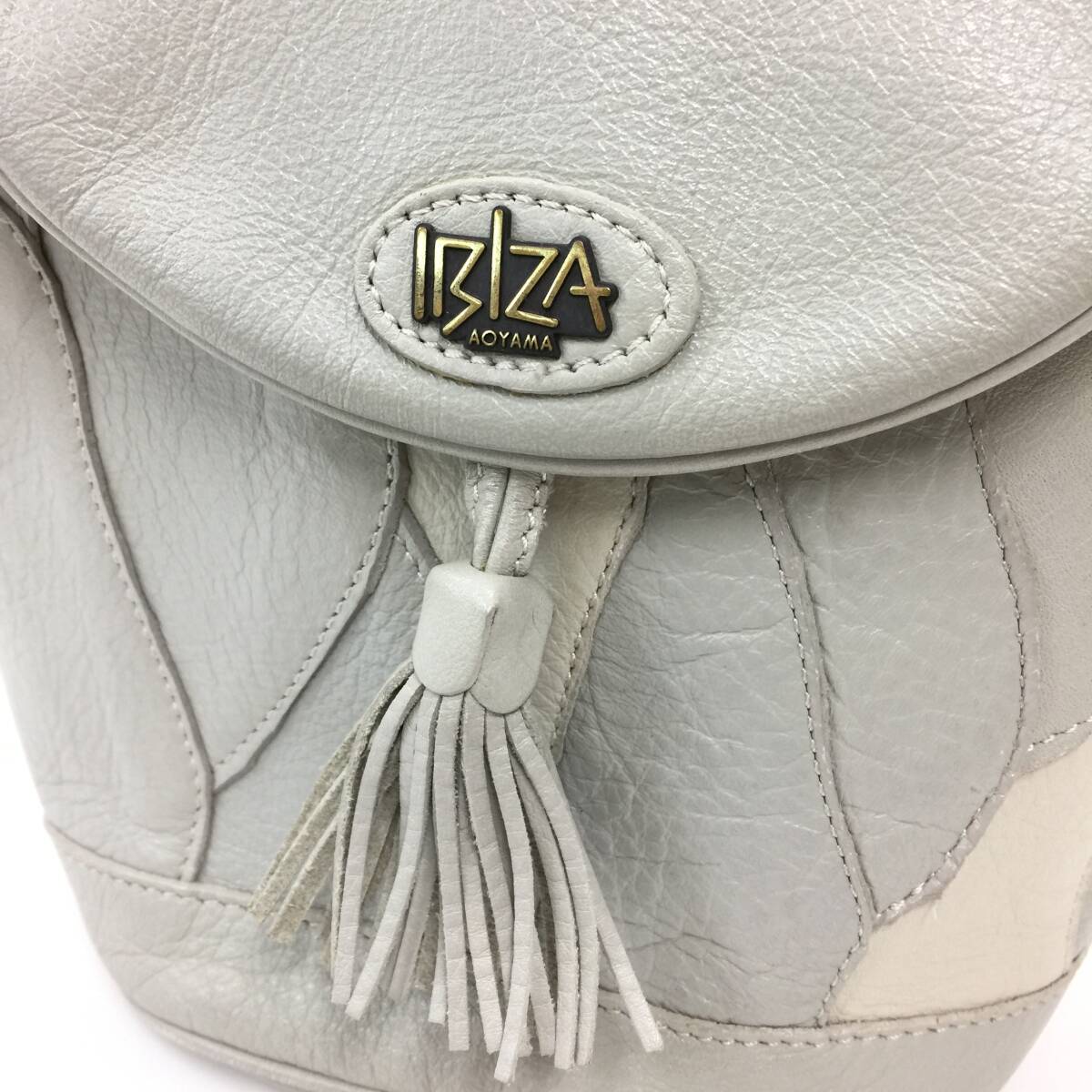 112 IBIZA イビザ レザー ショルダーバッグ ポシェット タッセル 縦型 本革 皮革 鞄 バッグ かばん レディース ライトグレー系の画像5