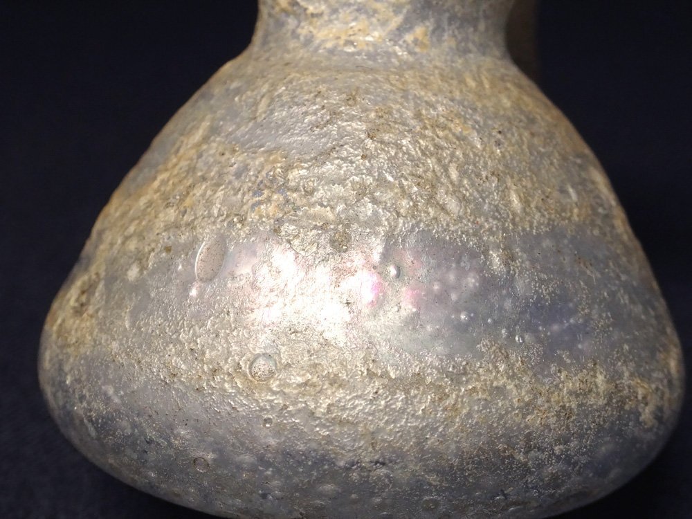 慶應◆古代ローマ帝国 紀元前1～2世紀 ローマングラス 銀化小壷 手付瓶 発掘出土品の画像2