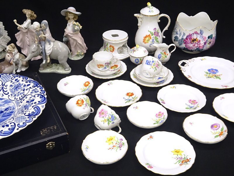 慶應◆緊急追加！大御所俳優の愛蔵品【MEISSEN/マイセン】大人気シリーズ『ベーシックフラワー/三つ花』トレイ プレート 26.5cm 無傷完品の画像3