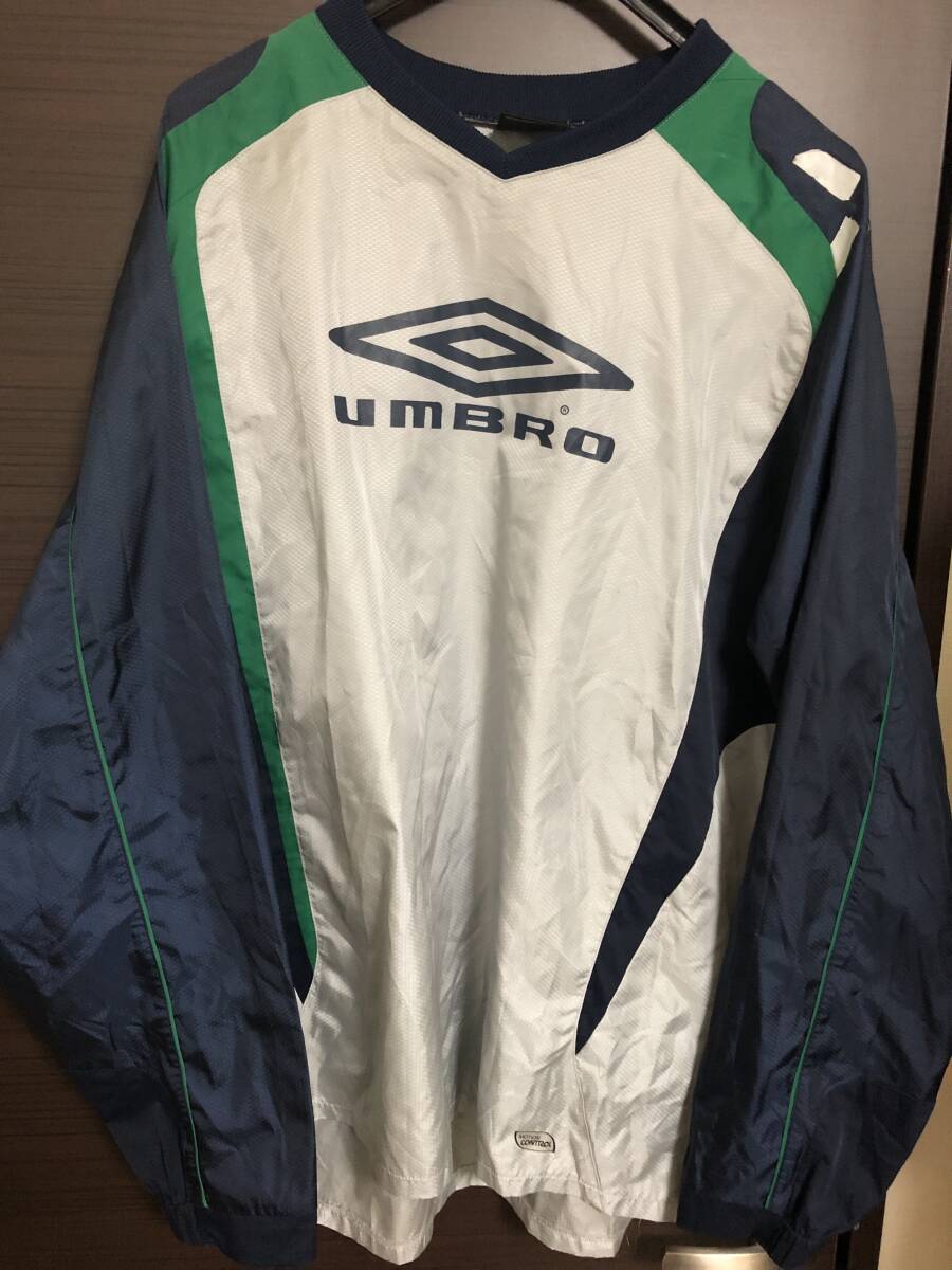 UMBRO アンブロ ウィンドピステ ウインドブレーカー 上 O～XOサイズ (USED)～サッカー、フットサル、ナイロンジャケット～の画像3