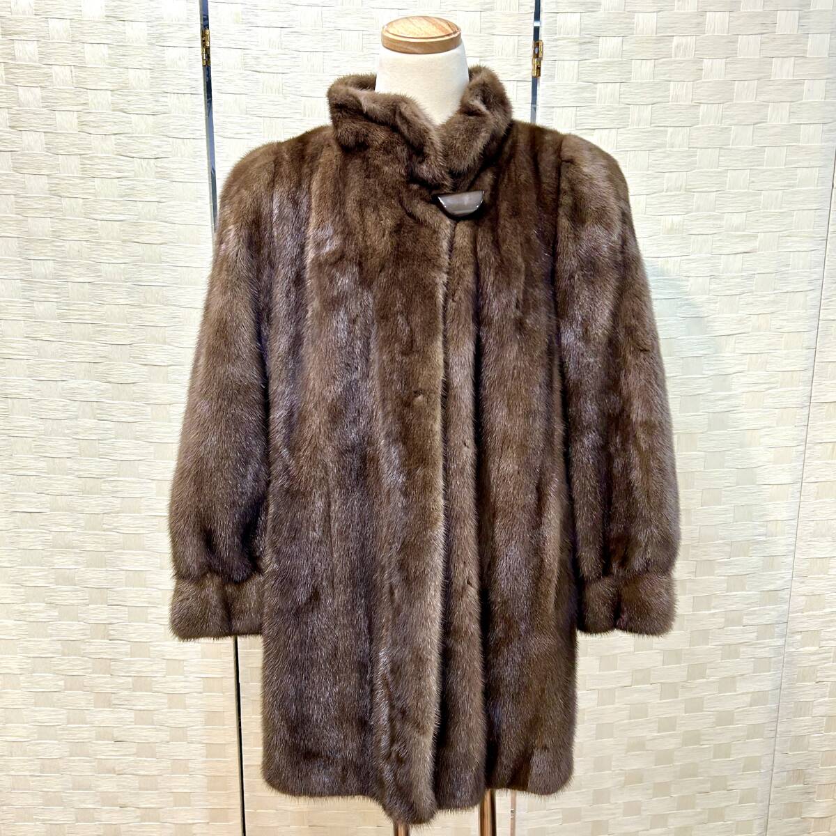 TY1107■ FOND MOON BAT ムーンバット ミンク 毛皮 コート セミロング MINK リアルファー ブラウン 茶色 レディース の画像2