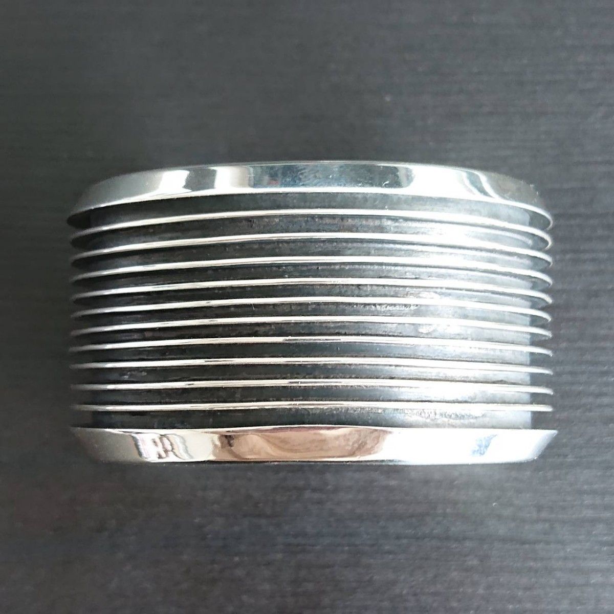 TOM HAWK トムホーク 10グルーヴ STERLING バングル ナバホ TOM HAWK トムホーク 10グルーヴ STERLING バングル ナバホ