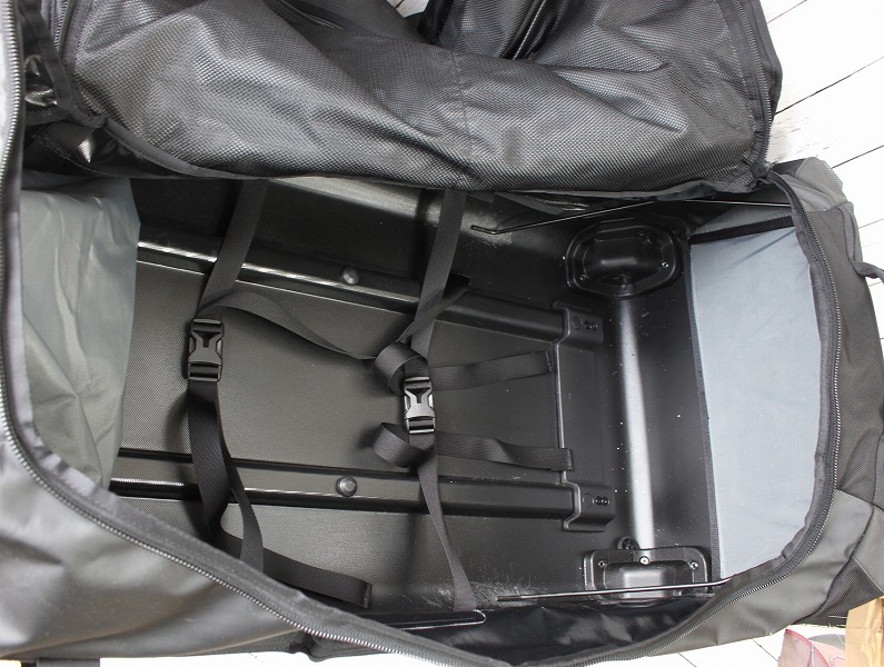 【即決】ノースフェイス ローリングサンダー 大型 2輪 ウィーラーバッグ スーツケース 155L NF0A3C92の画像9
