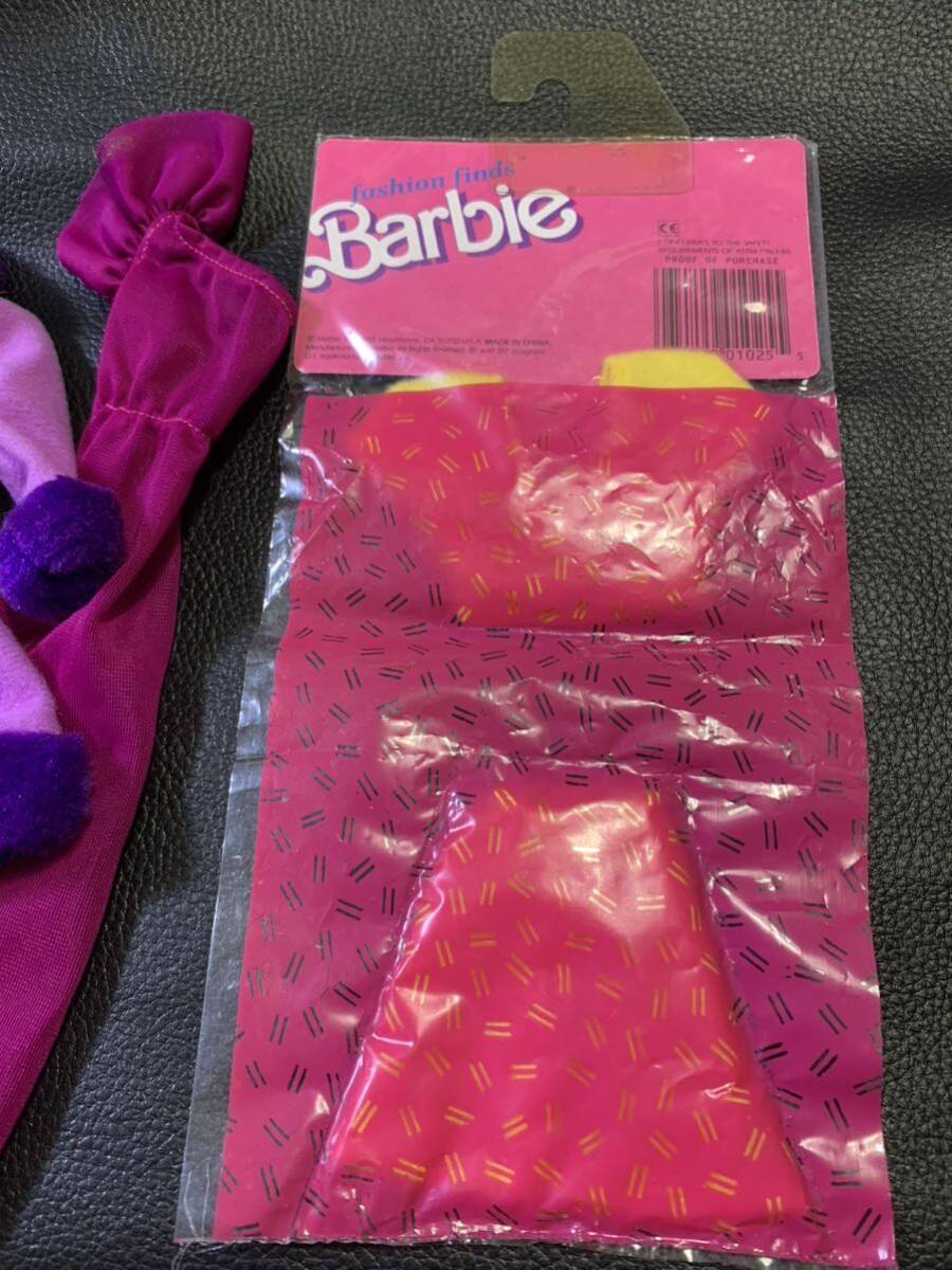 1970年代の古いバービー の未開封アウトフィットと、同じ時代の服2点　スーパーバービー　検索Barbie_画像4