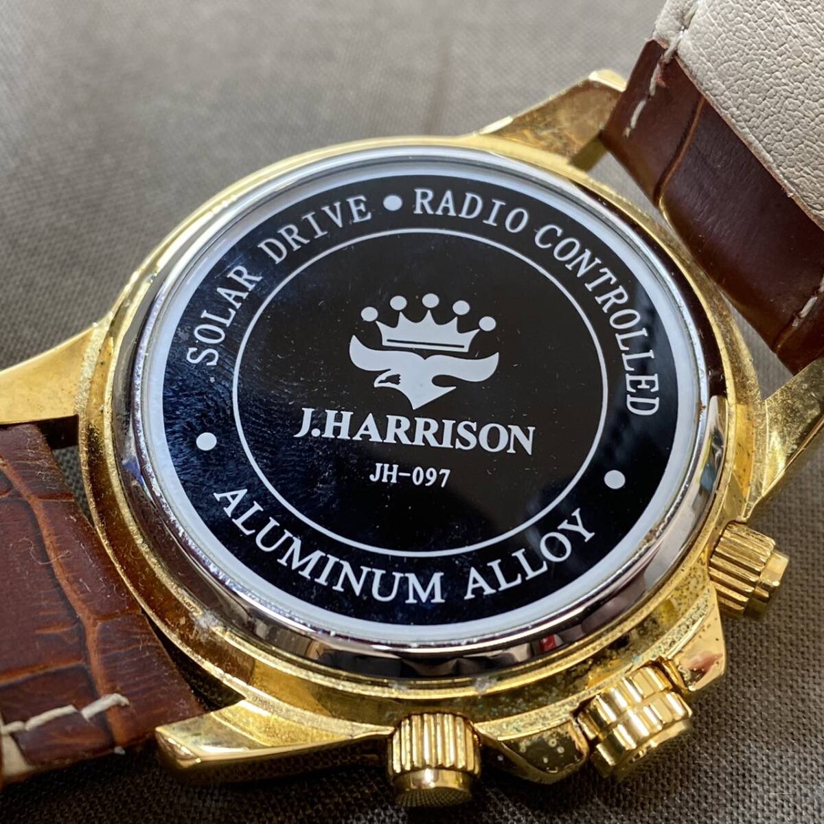 ●【MH-7128】中古現状品 J.HARRISON ジョンハリソン JH-097 メンズ腕時計 電波ソーラー ゴールド×ブラック 文字盤 不動の画像10