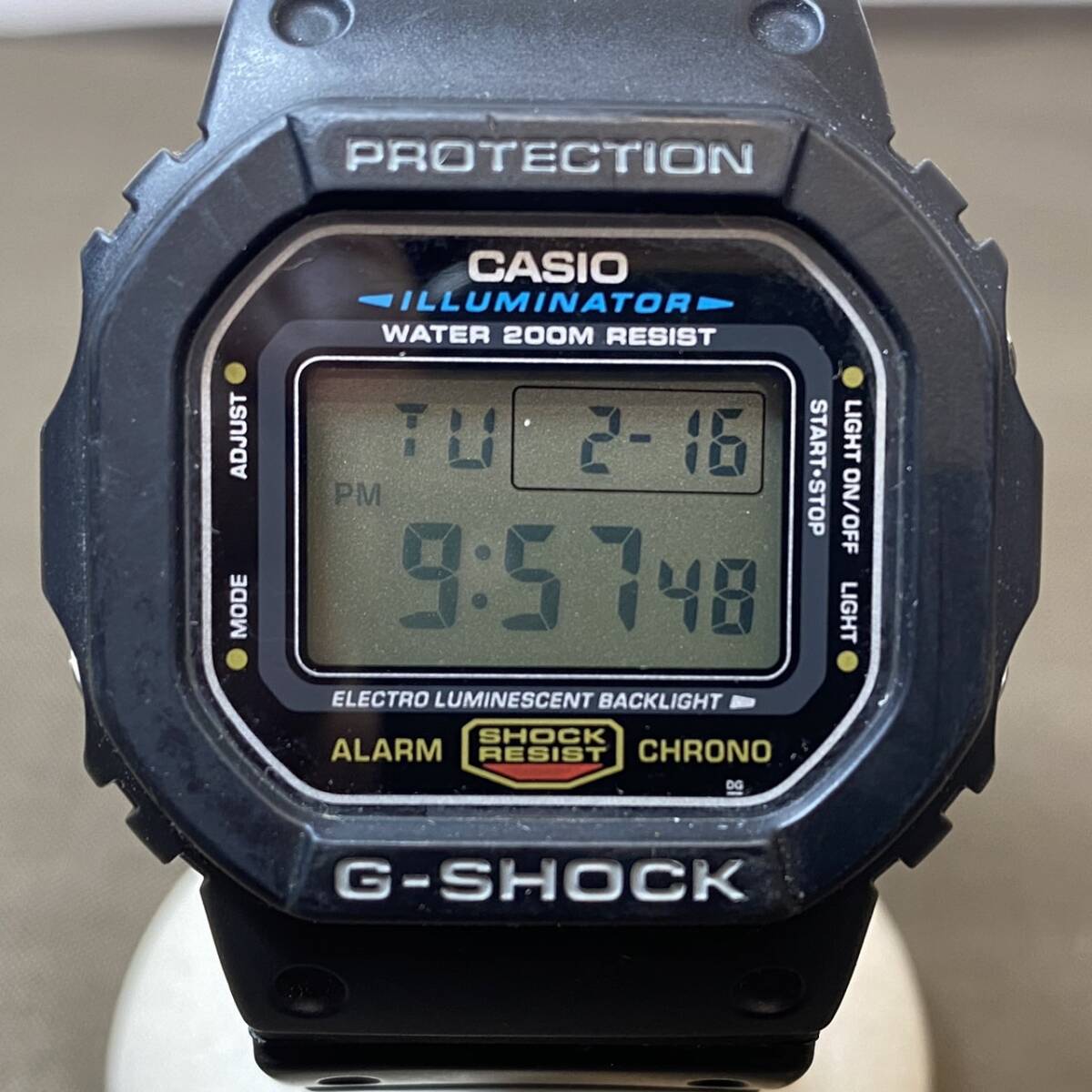 ●【MH-6879】中古現状品 CASIO G-SHOCK DW-5600E 腕時計 クオーツ デジタル 稼働品 カシオ ジーショック 【レターパックプラス発送可】の画像2