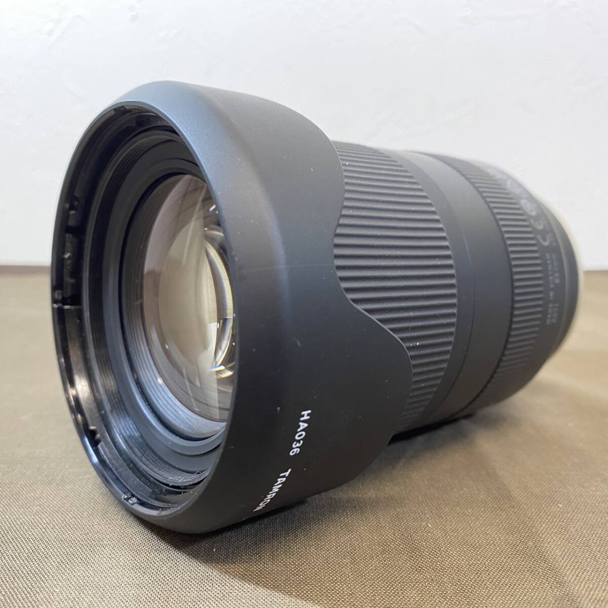 【MH-7180】中古美品 TAMRON タムロン 28-200mm F2.8-5.6 Di III RXD SONY Eマウント 元箱付き 動作未確認の画像2