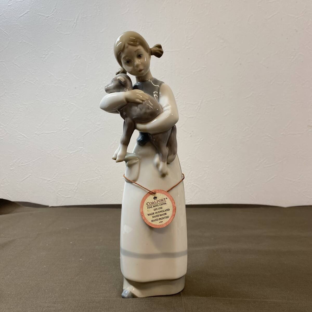 Yahoo!オークション - 【MH-7238】中古品 LLADRO リヤドロ 仔 Yahoo!オークション - 【MH-7238】中古品 LLADRO リヤドロ 仔