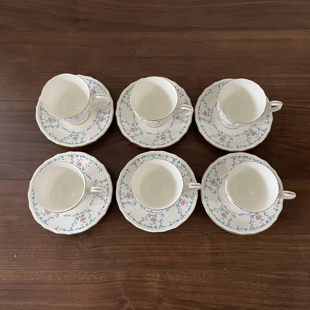 ☆未使用品☆NT JAPANA ノリタケ Noritake☆Pure&White☆カップ＆ソーサー☆コーヒーカップ☆ティーカップ☆花柄☆6客セット☆金彩の画像2