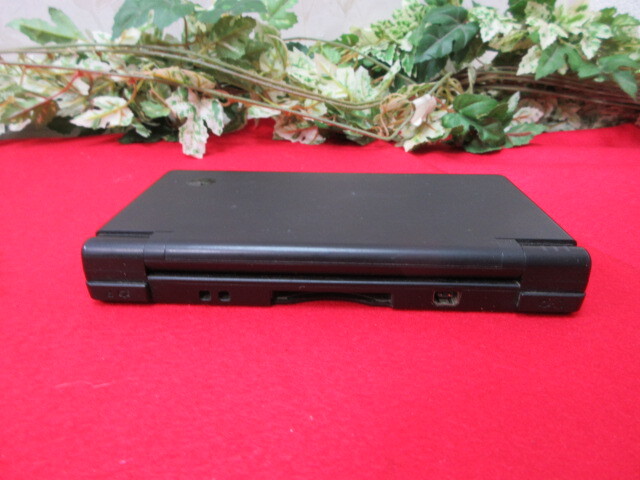 6M6867 任天堂 Nintendo DSi 本体 TWL-001+ACコード+ソフト10本付き ジグソーパズル/テトリスDS/アイシールド21etcの画像3