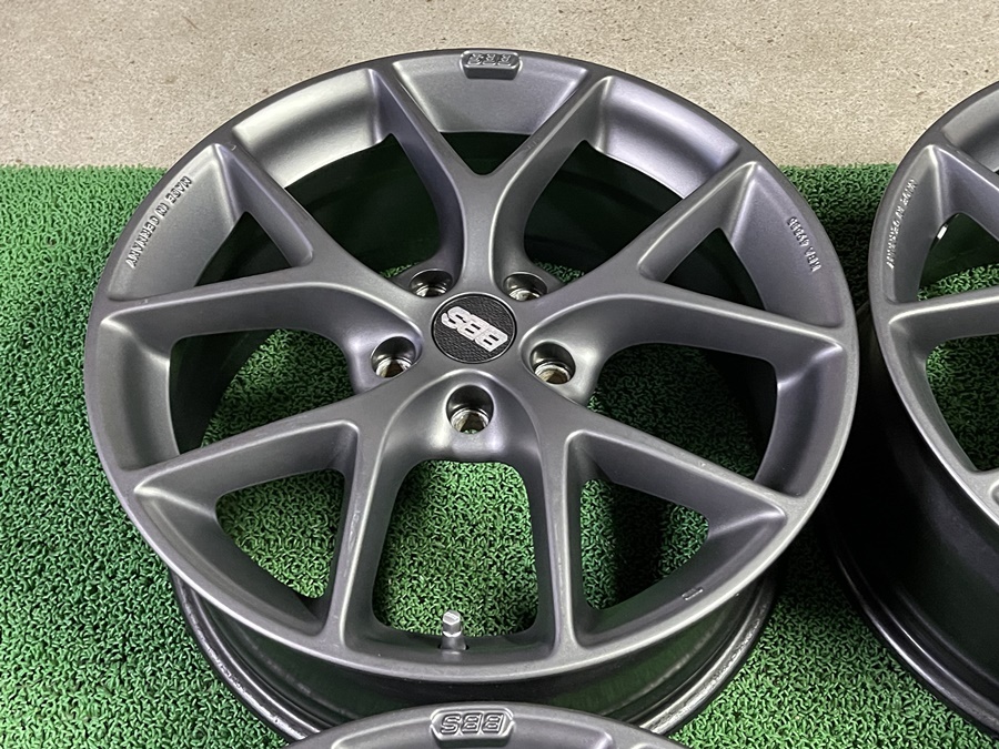 美品 BBS SR 18×8J ET＋45 PCD112 5穴 SR016 GERMANY 正規品 VW AUDI ベンツ BMW 阿部商会 フォルクスワーゲン アウディ A4 A４ S4 S6 TTの画像9