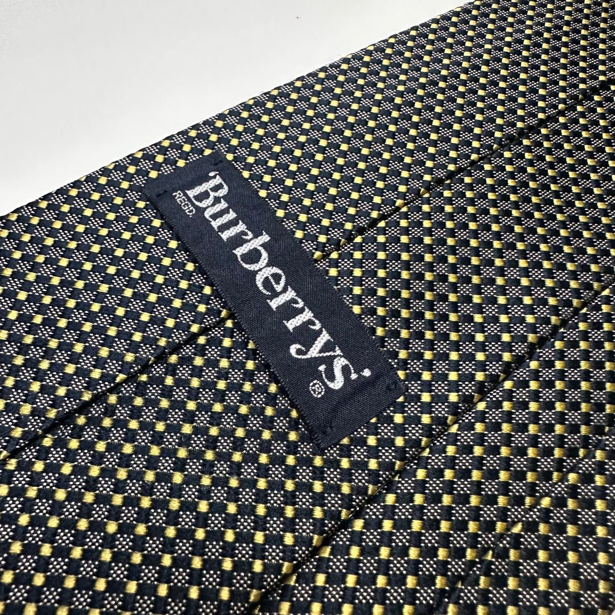 オールドバーバリー　ドット柄　ワンポイントホースロゴ刺繍　高級シルクネクタイ 日本製　アラ商事