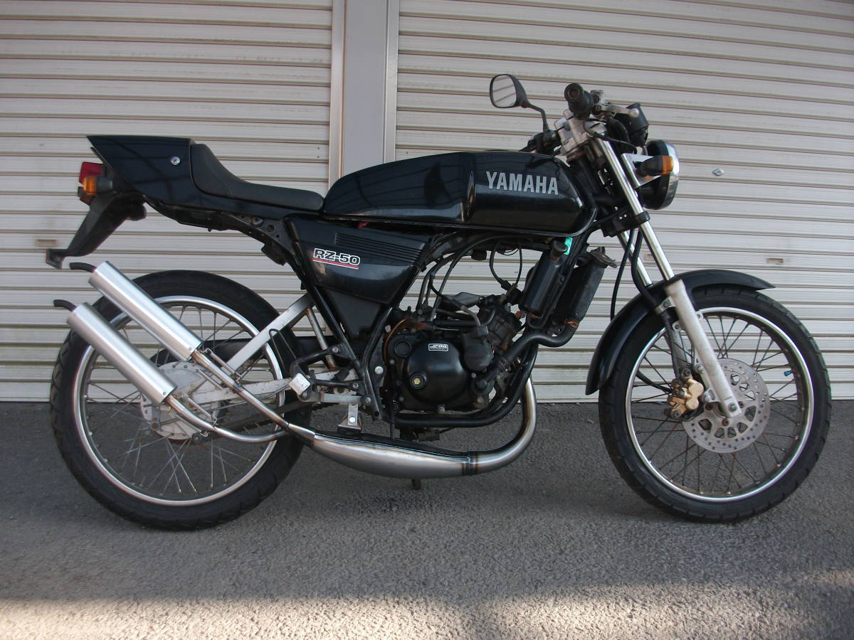 RZ50 RA01J,RA02J専用2本出しチャンバーで新品未 RZ50 RA01J,RA02J専用2本出しチャンバーで新品未