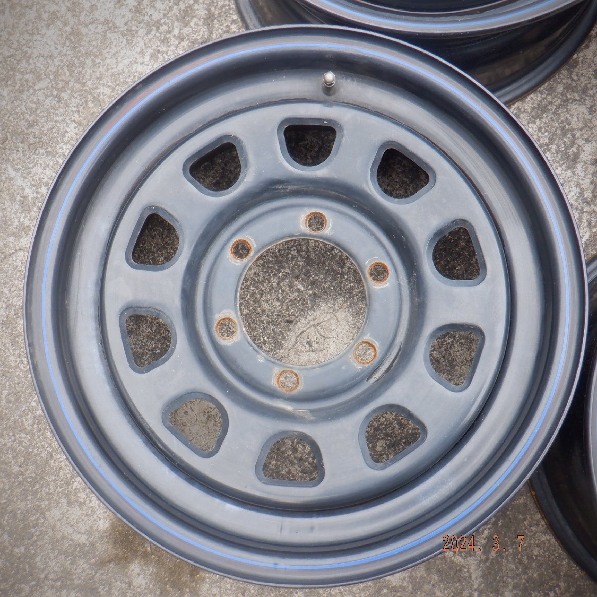 社外　スチールホイール4本セット　16X7J　PCD.140　オフセット35　6穴　...：31270_画像4