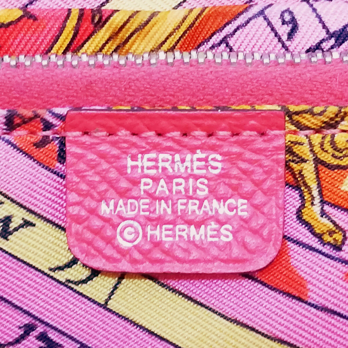 【良品】HERMES（エルメス）アザップロング シルクイン　ピンク系　サーモンピンク　人気　ラウンドファスナー　薄型　財布【送料無料】973_画像5