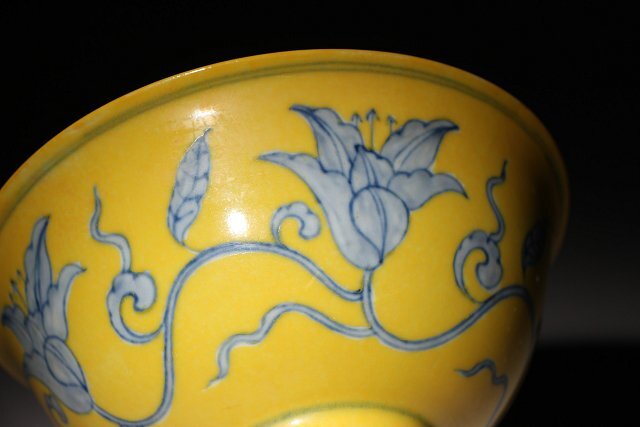 博物館展示品 来歴有 170 明時代 成化年製黄釉染付碗 径約15.5cm (検)黄釉茶碗 碗 唐物 中国美術 古玩 の画像8