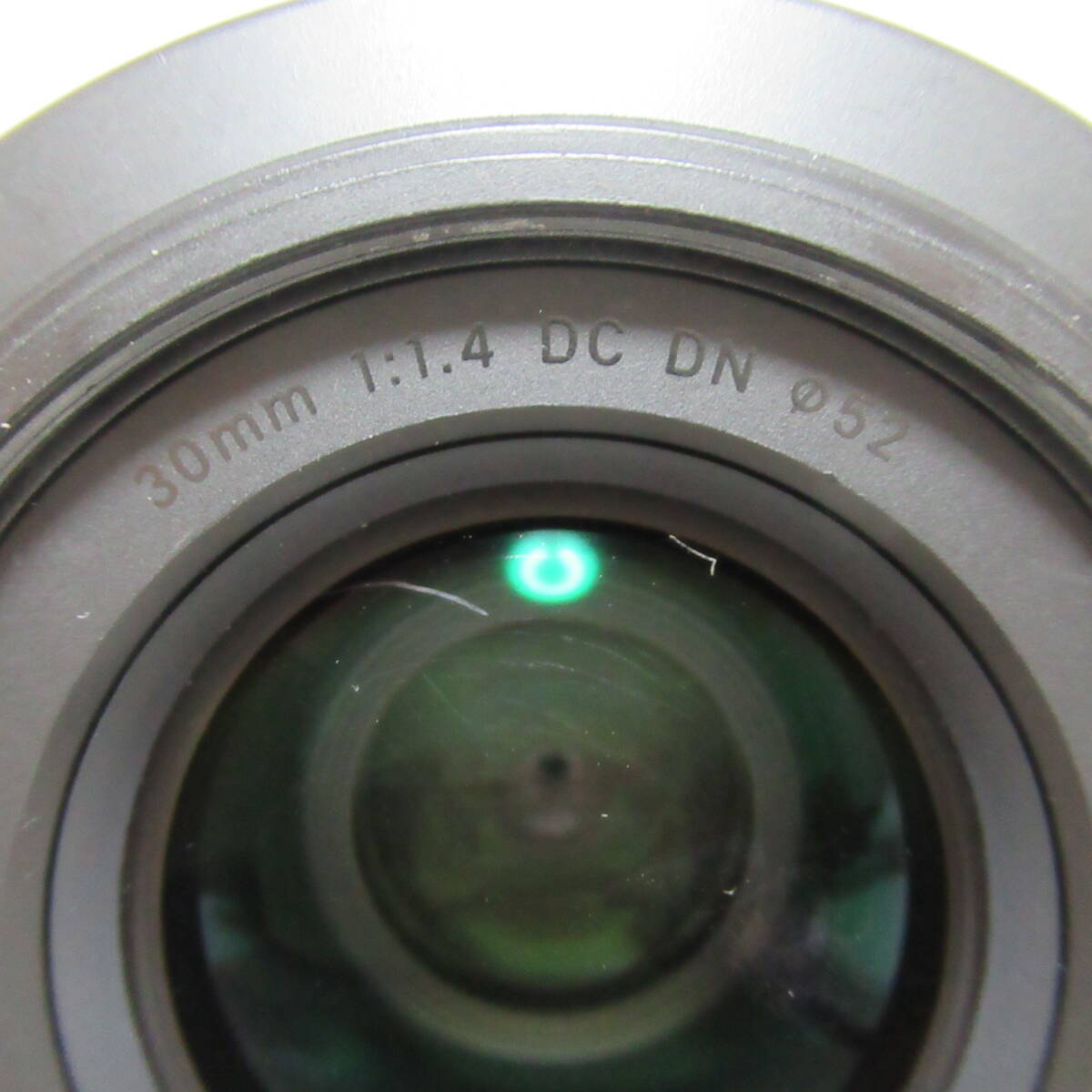 カメラレンズ シグマ SIGMA 30mm F1.4 DC DN filtersize：52ｍｍ 箱付き 動作未確認 60サイズ発送 ｐ-2620027-102-mrrzの画像6