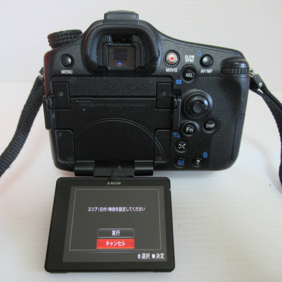 デジタル一眼レフカメラ SONY a77 カメラレンズ2点 VG-Ｃ77 AM 通電確認済 バッテリー2点 箱付き 100サイズ発送 p-2595833-166-mrrzの画像3