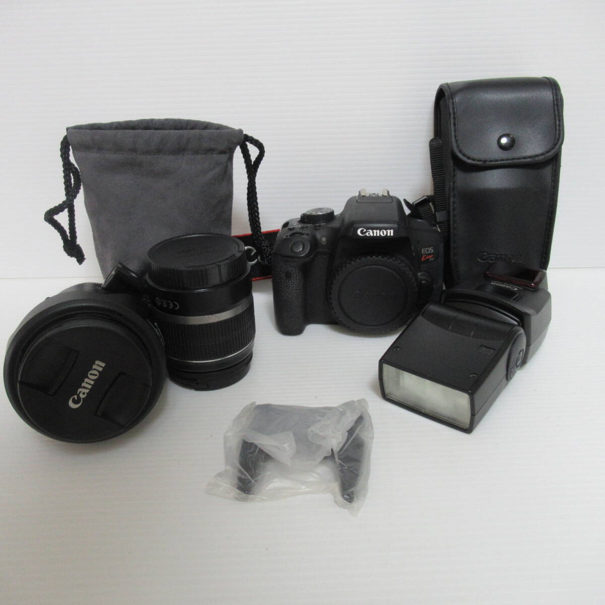 カメラ キャノン EOS KissX8i スピードライト カメラレンズ 動作未確認 ケース付き 80サイズ発送 p-2634054-276-mrrzの画像1