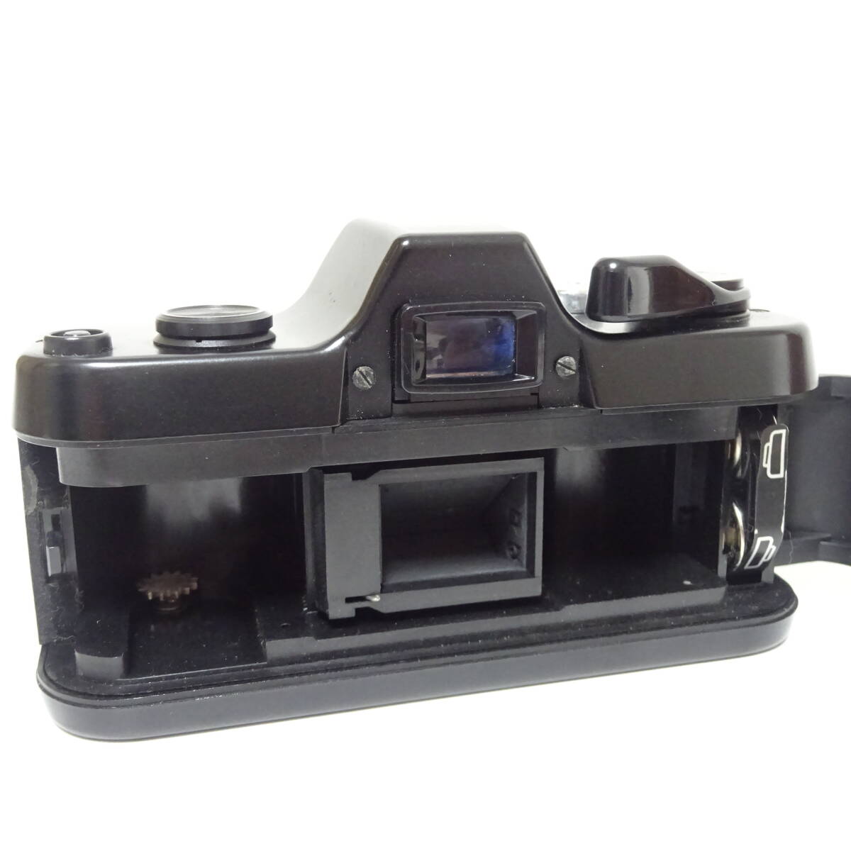 ASAHI PENTAX auto 110 フィルム一眼カメラ ケース付き 動作未確認 80サイズ発送 K-2656680-194mrrzの画像6