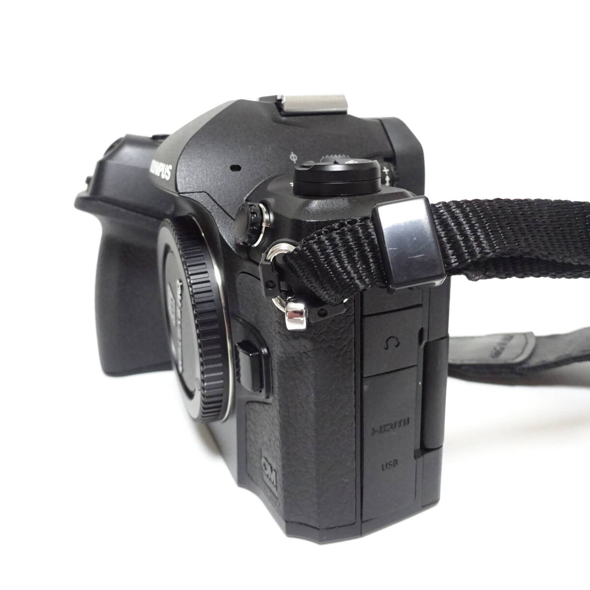 OLYMPUS OM-1 デジタル一眼カメラ アクセサリーおまとめセット 箱付き 通電確認済 80サイズ発送 K-2654902-170mrrzの画像4