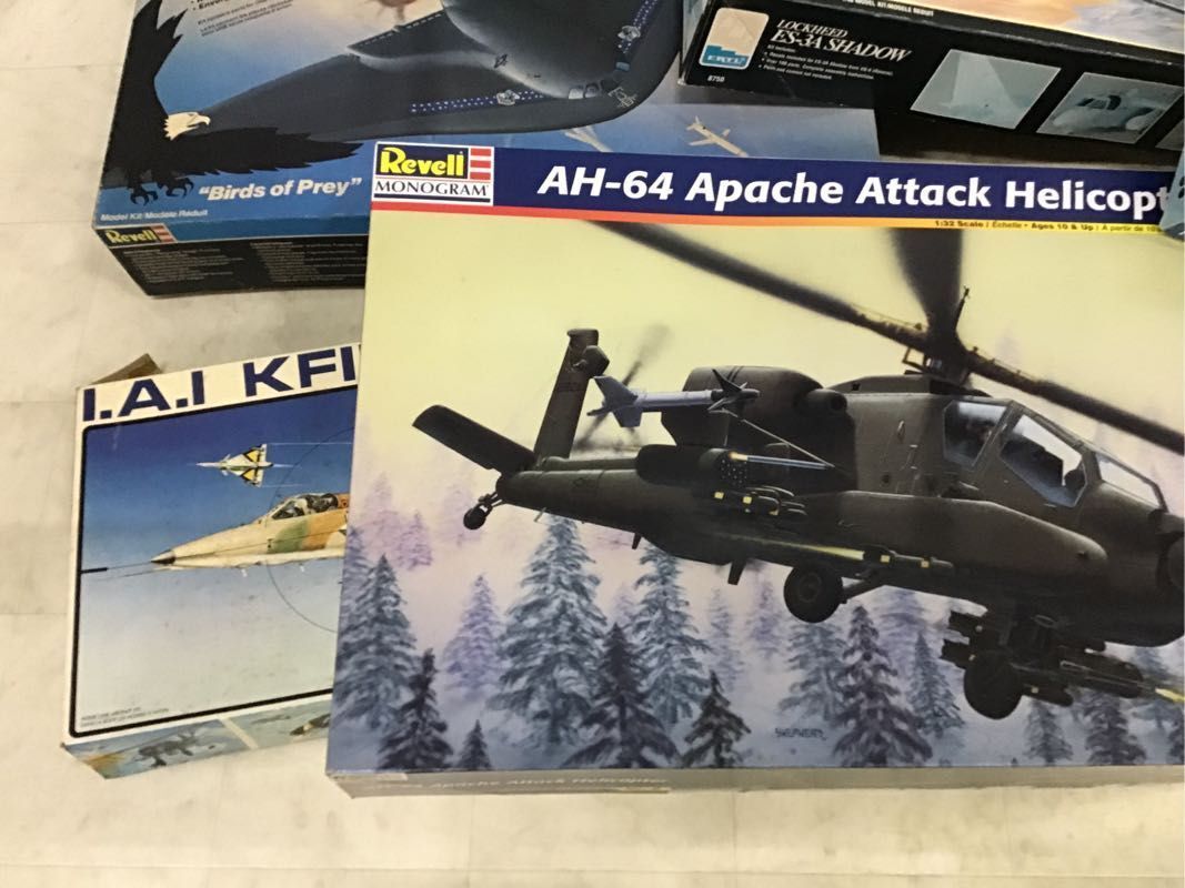 1円〜 同梱不可 ジャンク 1/72等 CAPRONI CA-311、 AH-64 Apache Attack Helicopter 他の画像5