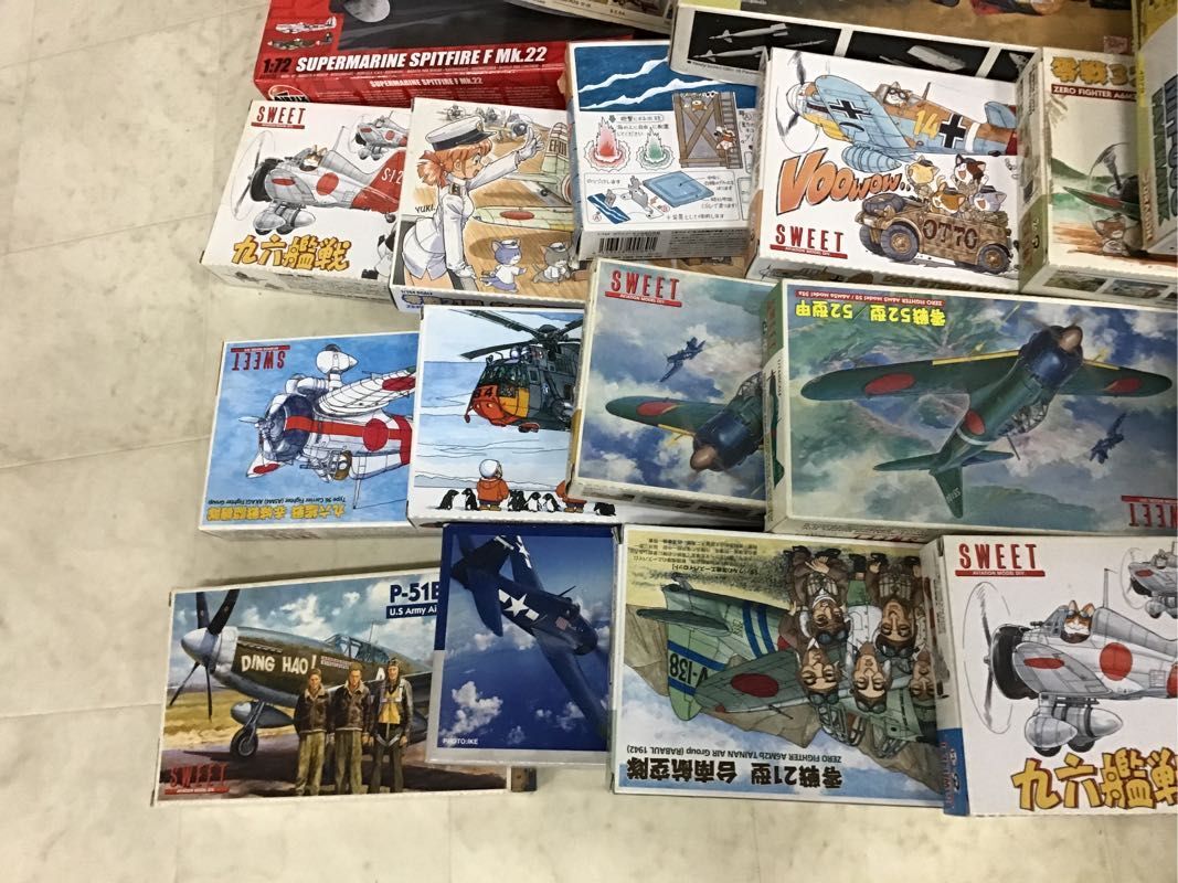 1円〜 同梱不可 ジャンク 1/72等 SUPERMARINE SPITFIRE PRXIX、MH-60G PAVEHAWK 他の画像5