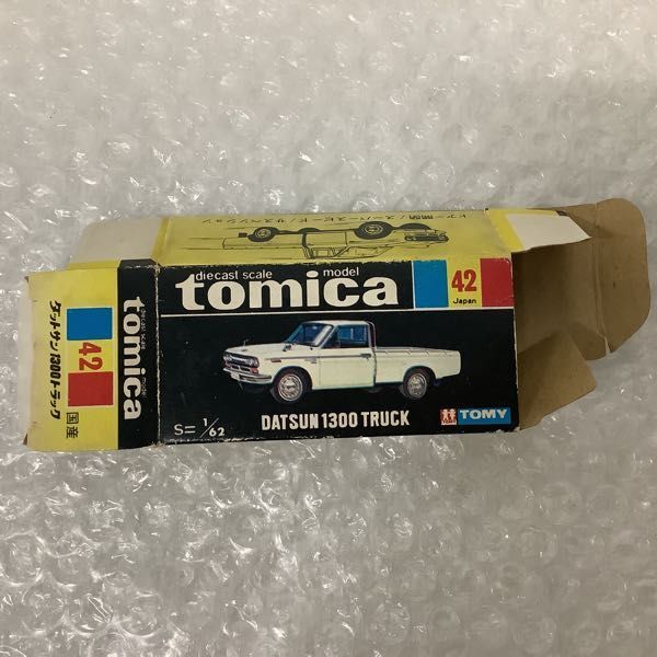 Yahoo!オークション - 1円〜 黒箱トミカ ダットサン 1300 Yahoo!オークション - 1円〜 黒箱トミカ ダットサン 1300