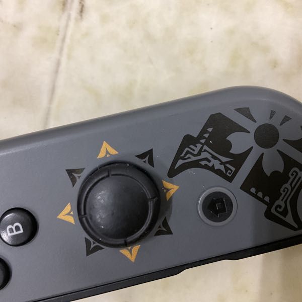 1円〜 動作確認/初期化済 箱無 Nintendo Switch 本体 HAC-001(-01) Joy-Con ドック モンスターハンターライズスペシャルエディション他_画像10