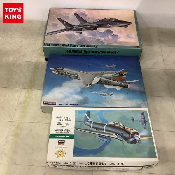 1円〜 ハセガワ 1/48 グラマン F-14A トムキャット ブラックバニー／ロービジ、F-8E クルーセイダー 他の画像1