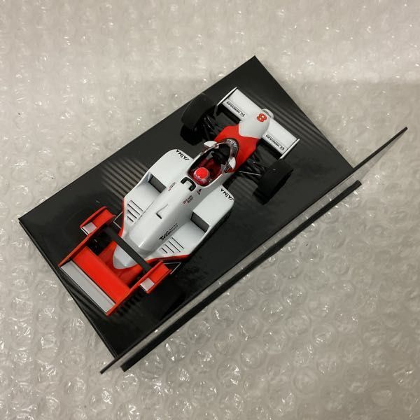 1円〜 ミニチャンプス 1/43 Niki Lauda ワールドチャンピオン 1984 McLAREN TAG MP4/2 ＃8の画像3