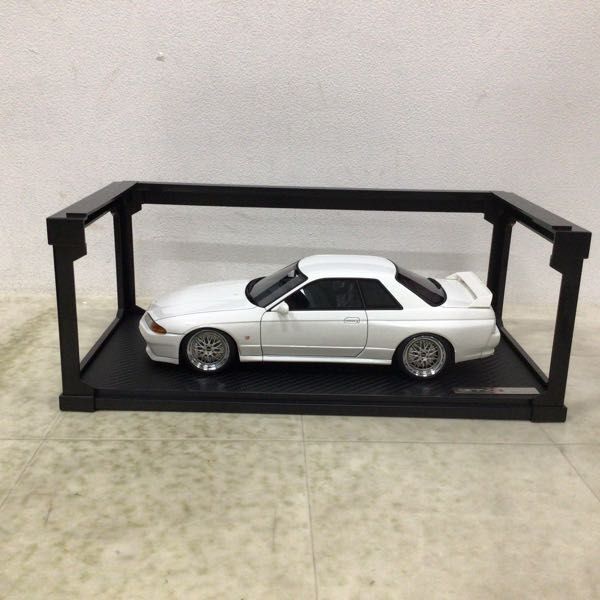 1円〜 イグニッションモデル 1/18 ニッサン R32 GT-R S-tune クリスタルホワイトの画像2