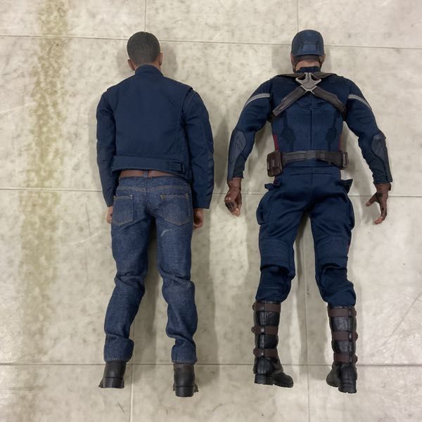 1円〜 欠品 ムービー・マスターピース 1/6 MMS243 キャプテン・アメリカ ステルススーツ版 & スティーブ・ロジャース 2体セットの画像3