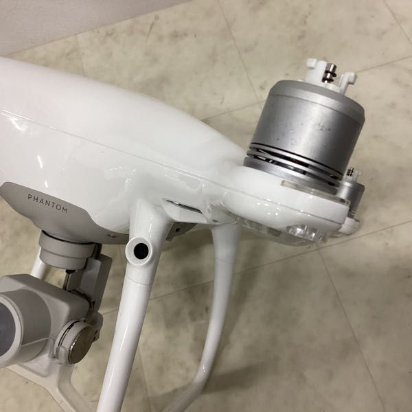 1円〜 ジャンク 箱無 dji ドローン PHANTOM 4 PRO 本体、送信機、バッテリー 他の画像4