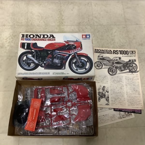 1円〜 タミヤ 1/12 ホンダRS1000、ヤマハ YZR500（OW70）他の画像2