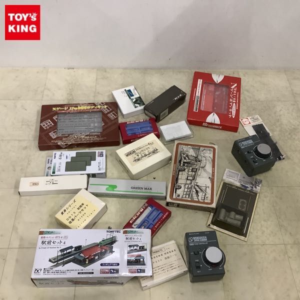 1円〜 訳あり TOMIX 1/150 ジオコレ 建物コレクション 駅前セット4、GREEN MAX Nゲージ いすずキュービックバス（前・中扉）他の画像1