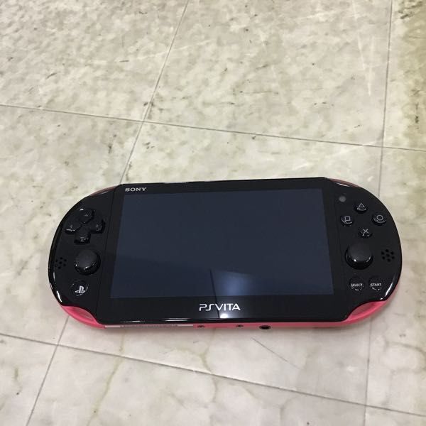 1円〜 箱無/動作確認/初期化済 PlayStation VITA 本体 PCH-2000 ピンク/ブラック、ACアダプター PCH-ZAC1、電源コード、USBケーブルの画像2