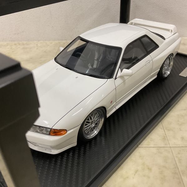 1円〜 イグニッションモデル 1/18 Nismo R32 GT-R S-tune Crystal ホワイトの画像2