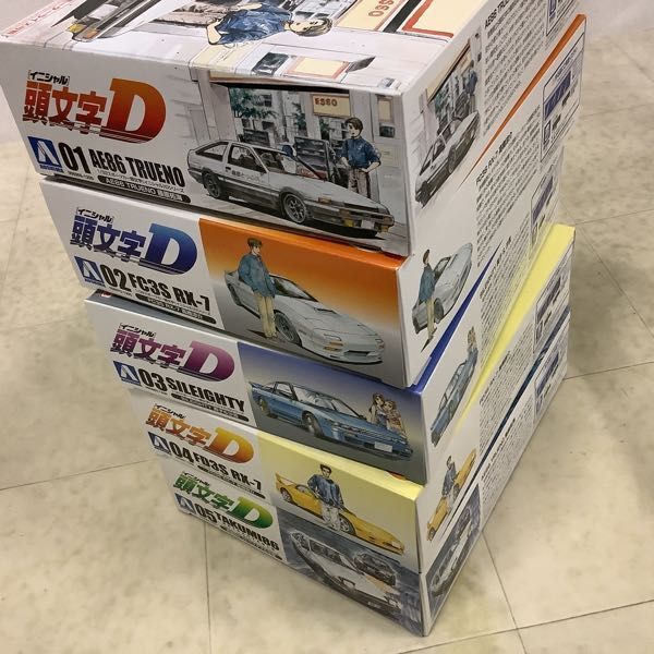 1円〜 アオシマ 1/32 頭文字D FC3S RX-7 高橋涼介、拓海86 リトラクタブル仕様 他の画像7