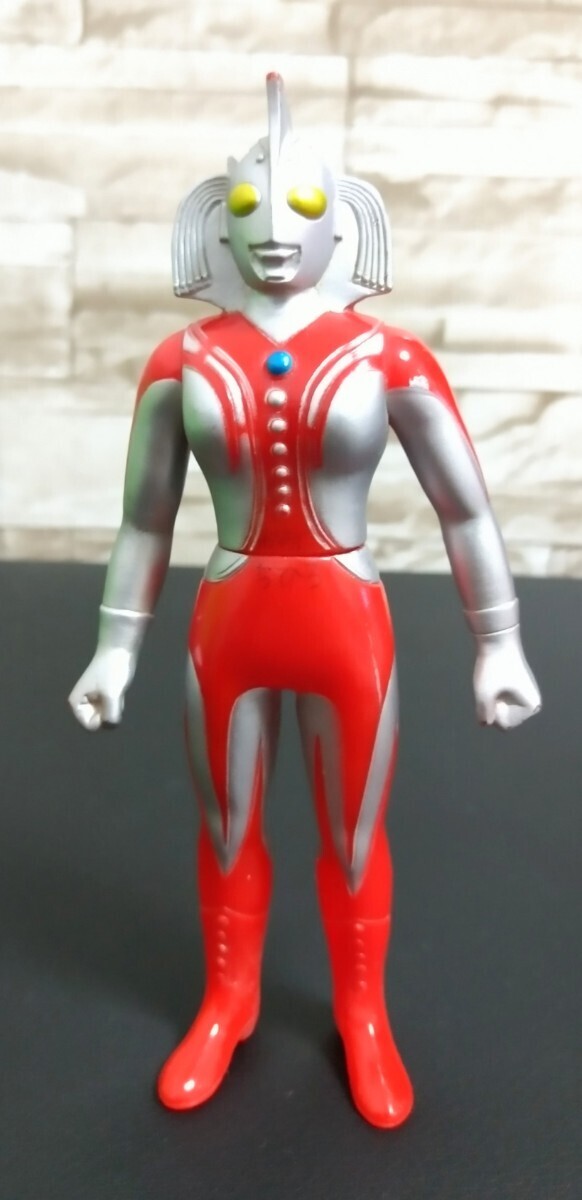 【ウルトラの母】昭和レトロ ☆フィギュア ☆ソフビ☆ 当時物☆中古☆JAPAN☆16.5cm☆_画像1